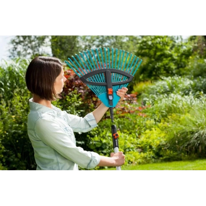 BFS Gardena 3099-20 Combisystem Plastik Ayarlanabilir Tırmık