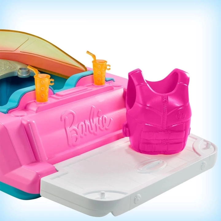 BFS  GRG30 Barbie® ve Teknesi Oyun Seti