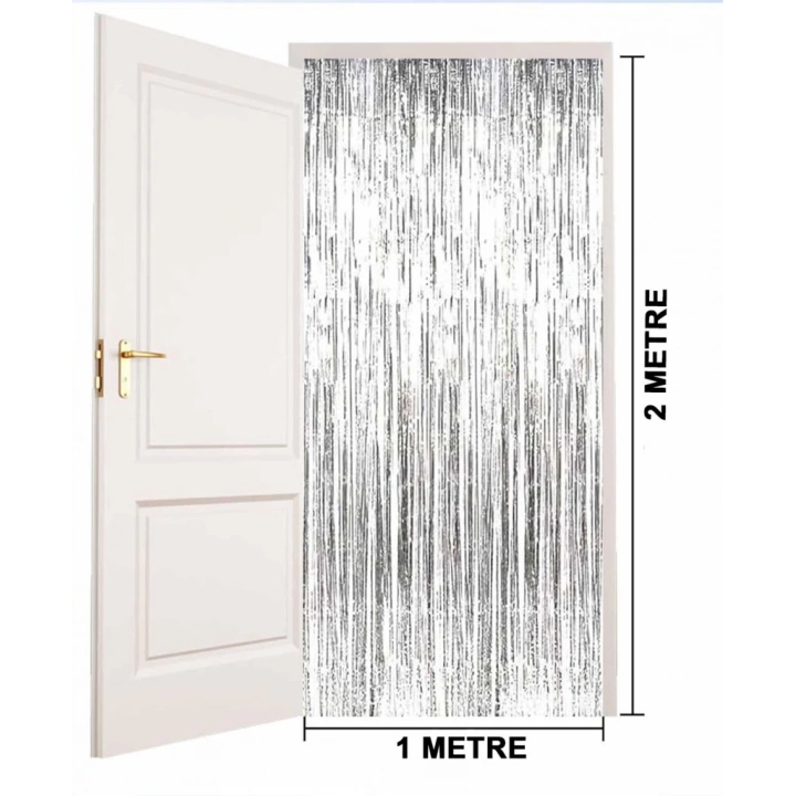 BFS  Gümüş Renk Ekstra Metalize Parlak Saçaklı Arka Fon Perde İthal  1x2 Metre