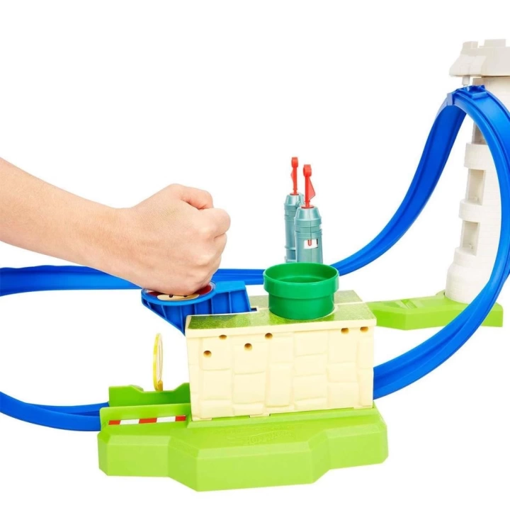 BFS  HGK59 HW Mario Kart Keskin Dönüşler Pist Seti /Hot Wheels