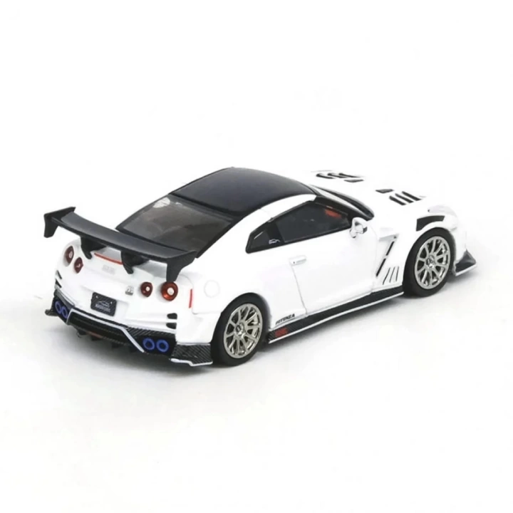 BFS  Inno 1/64 Nissan GT-R (R35) TOP SECRET Tokyo Auto Salon 2021