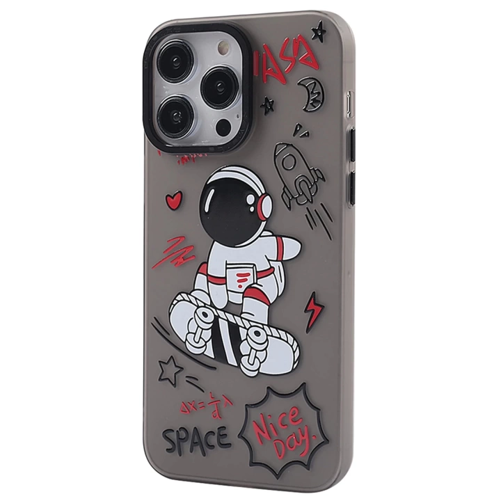 BFS  iPhone 13 Pro Kılıf Prada Desenli Kapak - Prada Siyah - 1