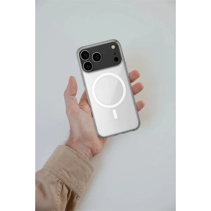 BFS iPhone 17 Pro Max Kılıf Magneticsafe Şeffaf Silikon - Şeffaf
