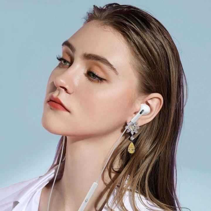 BFS  İphone Ucu Çıkışlı Pop Up Kulakiçi Yumuşak Kontrol Tuşlu Kulaklık