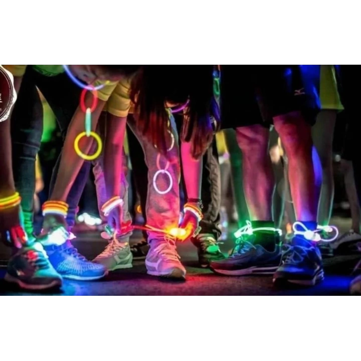 BFS   Karanlıkta Yanan Parlayan Fosforlu Glow Stick Çubuk Bileklik 50 Adet