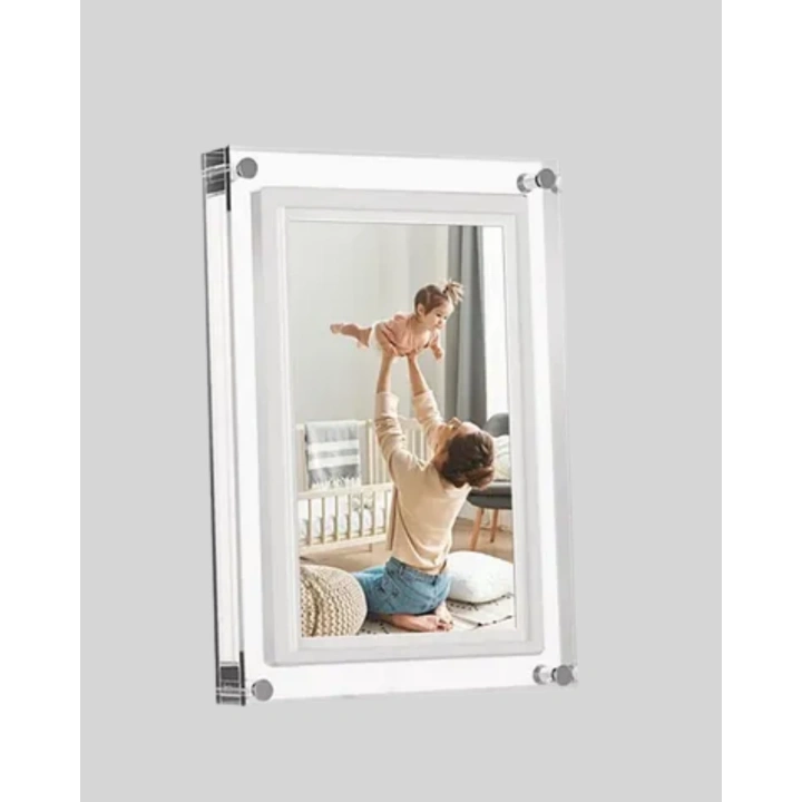 BFS Kompakt Tasarımlı 7 İnç Dijital Fotoğraf Çerçevesi – Modern ve Şık Görünüm