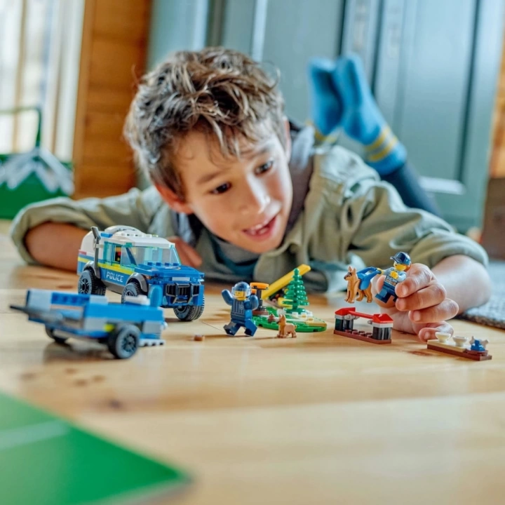 BFS   LEGO City Mobil Polis Köpeği Eğitimi 60369