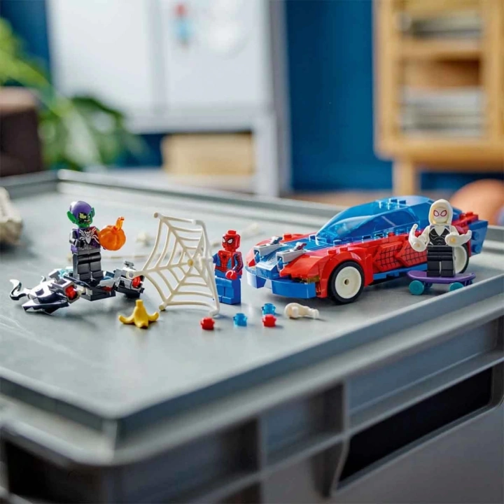 BFS   LEGO Super Heroes Örümcek Adam Yarış Arabası ve Venom Green Goblin 76279