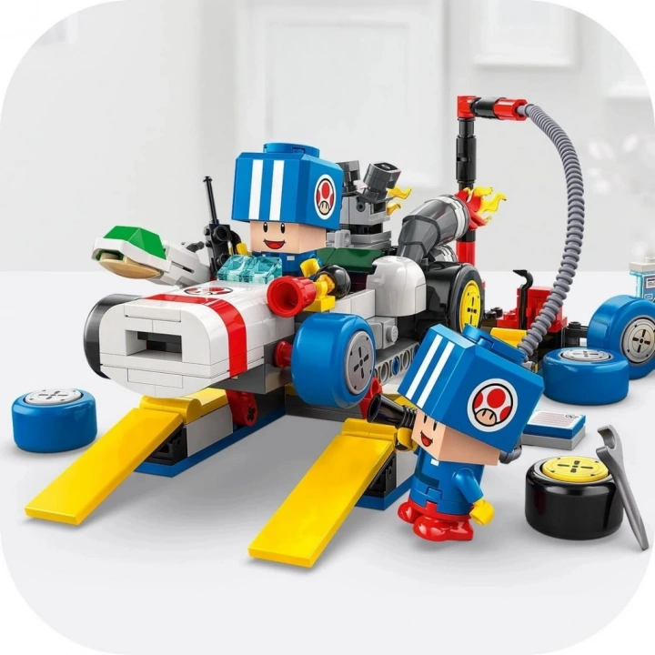 BFS  LEGO Super Mario: Mario Kart Toad’un Garajı, Nintendo Karakter Hediyesi 72035