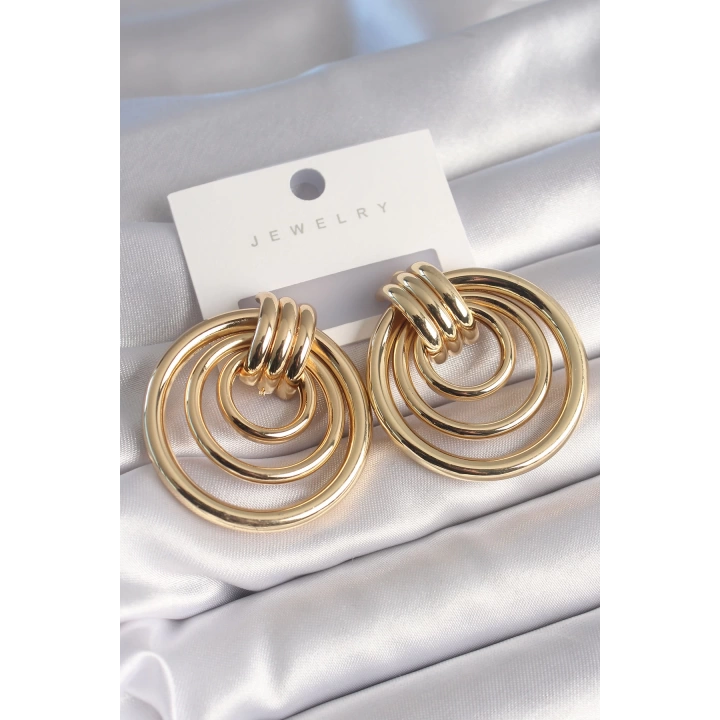 BFS Pirinç Gold Renk Halka Model Kadın Küpe