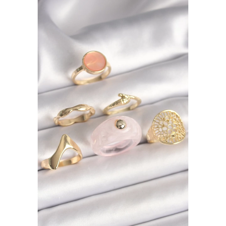 BFS Pirinç Gold Renk Pembe Plastik Yüzük Model Daire Pembe Mine Yılan Detay 6Lı Kadın Yüzük Seti