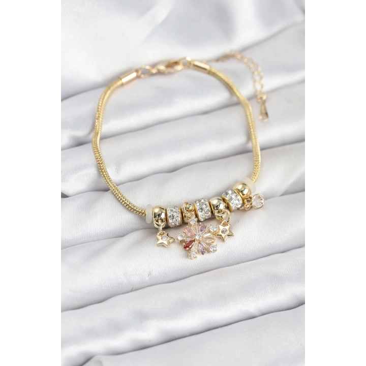 BFS Pirinç Gold Renk Renkli Yıldız Charmlı Kadın Bileklik
