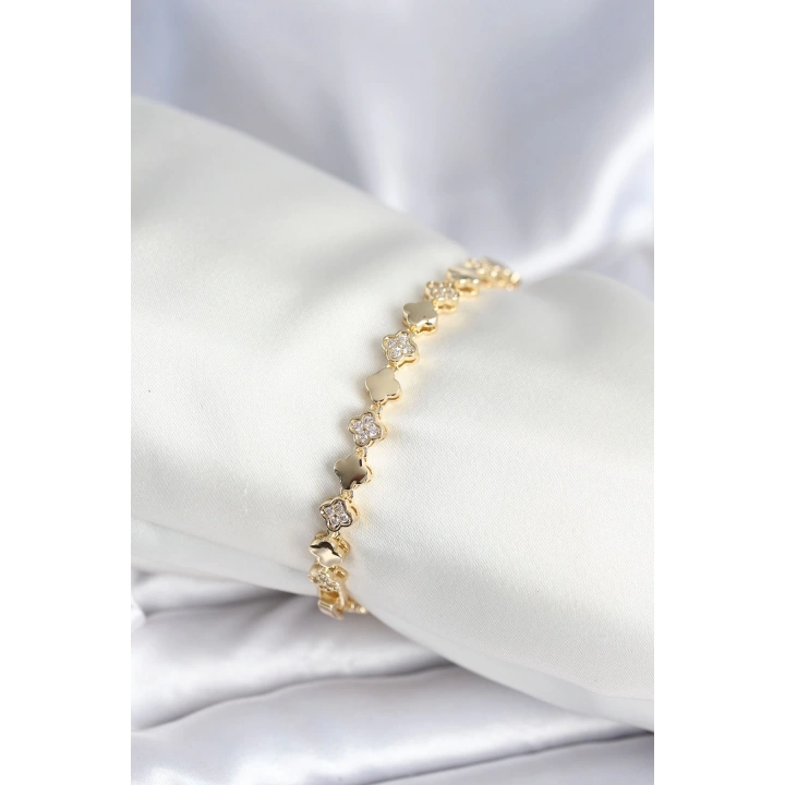 BFS Pirinç Gold Renk Zirkon Taşlı Yonca Model Kadın Bileklik