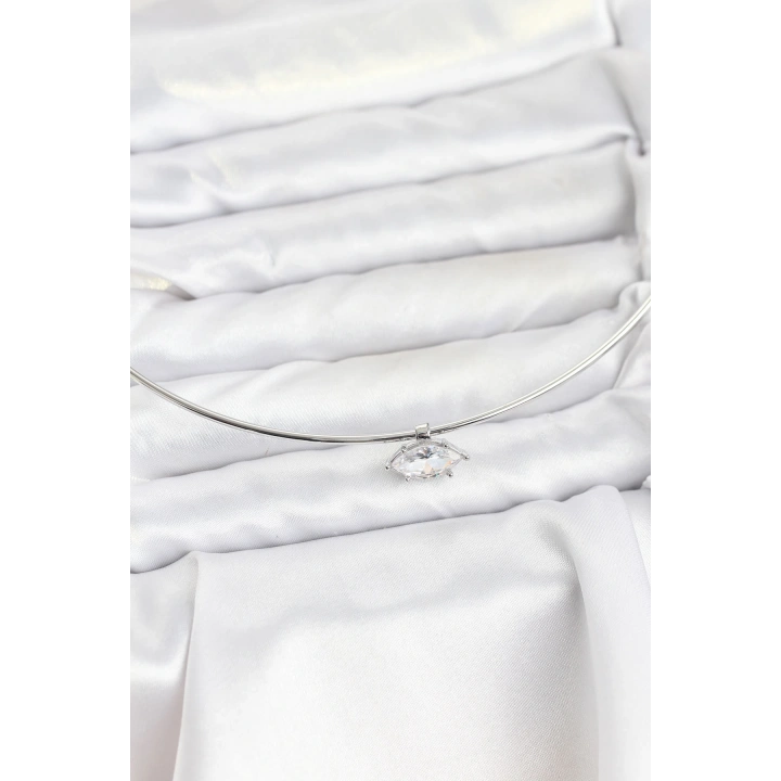 BFS Pirinç Gümüş Renk Choker Model Zirkon Taşlı Kadın Kolye