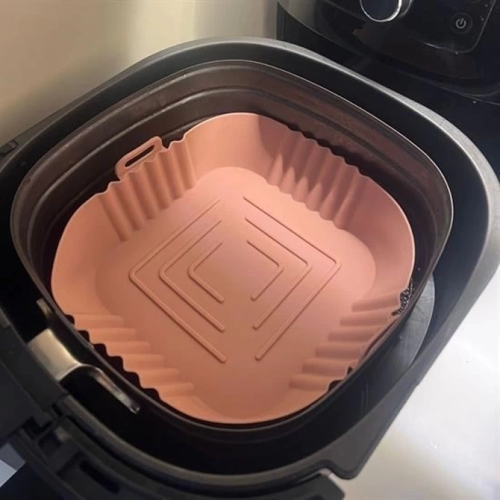 BFS  Renkli Isıya Dayanıklı Yıkanılabilir Silikon Fırın  Airfryer Kare Model Pişirme Matı 20 cm