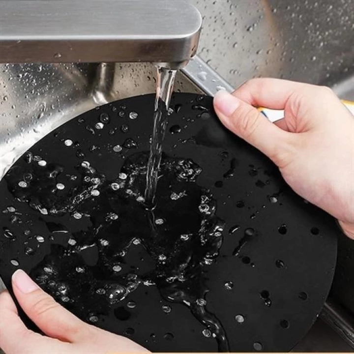 BFS   Renkli Isıya Dayanıklı Yıkanılabilir Silikon Fırın Ve Airfryer Yuvarlak Pişirme Matı 20 Cm