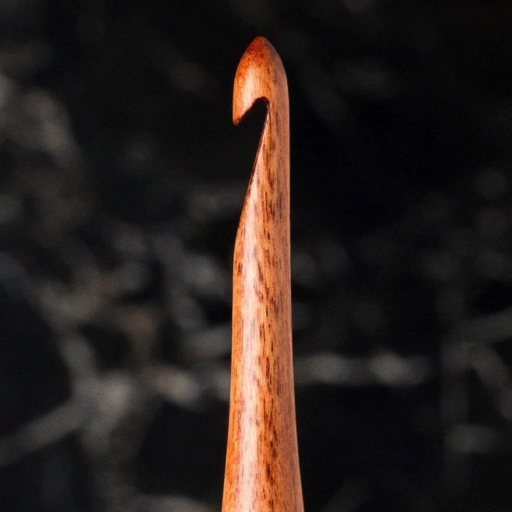 BFS  Rosewood 6 mm 15.5 cm Ahşap Yün Tığ