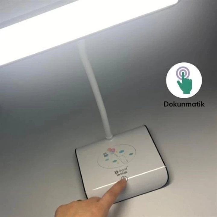 BFS  Şarjlı Oynar Esnek Başlıklı Dokunmatik 3 Farklı Modda Yanan Kaymaz Taban LED Masa Lambası
