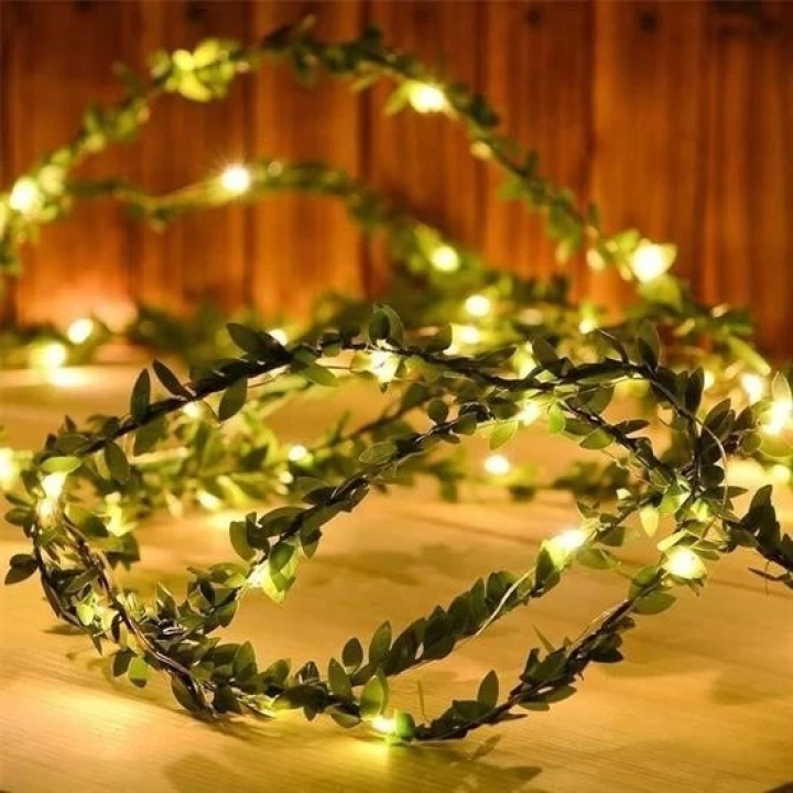 BFS  Yapraklı Dekorlu3 Metre Peri Led Pilli Işık Yılbaşı Aydınlatma