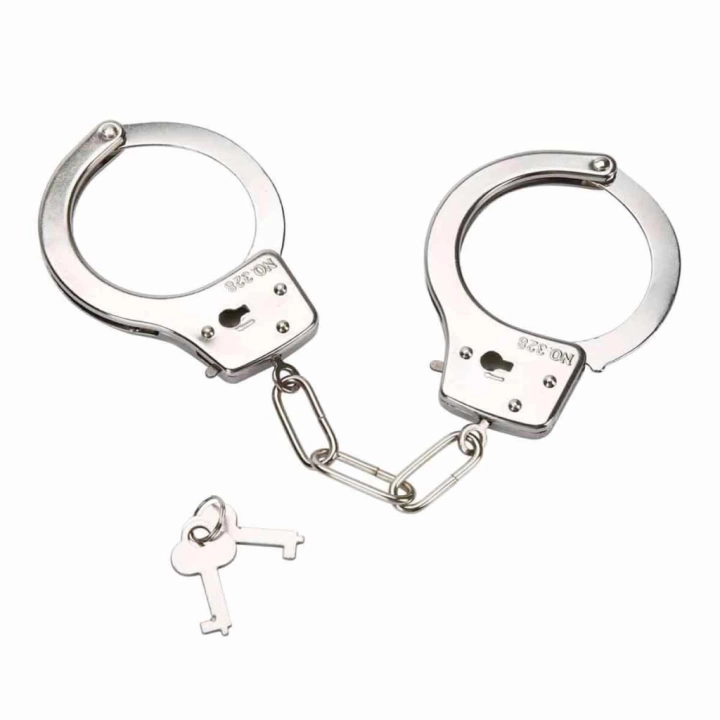BFS   Zapp Toys Metal Kelepçe