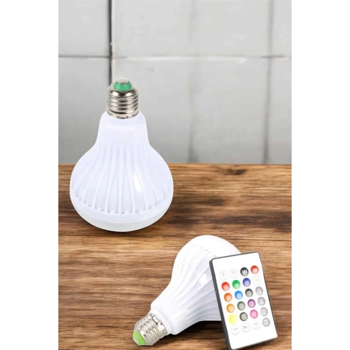 Bluetooth Hoparlör RGB LED Teknolojisi ile Müzik ve Aydınlatma
