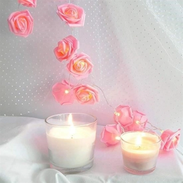 Yapay Gül Tasarımlı Dekoratif Led Işık Gül Detaylı Led Işık Pilli (20 Gül)