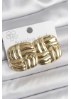 BFS 316 Çelik Gold Renk İşlemeli Kare Plaka Model Kadın Küpe