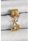 BFS 316L Çelik Sallantılı Zirkon Taşlı Fiyonk Model Gold Renk Nomination C316L Çelik Sallantılı Kiraz Model Gold Renk Nomination Charm
