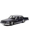 BFS   Greenlight 1/64 California Lowriders Series 1 1987 Chevrolet Caprice Lowrider