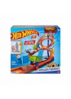 BFS   HMB15 Hot Wheels Dikey Yarış Heyecanı Oyun Seti