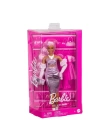 BFS   HYV24 Barbie DELUXE STYLE
