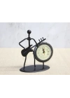 BFS Metal Saatli Gitar Çalan Müzisyen