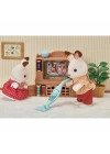 BFS Nessiworld 5445 Sylvanian Families Çamaşır Makinesi ve Süpürge +3 yaş figür dahil değil