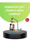 BFS Oturan Çift Figürlü LED Masa Lambası Romantik Hediye