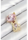 BFS Pembe Zirkon Taşlı Kap Detaylı Kedi Figürlü Gold Renk Kadın Broş