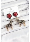 BFS Pirinç Bordo Sallantılı 3D Zebra Model Gold Renk Kadın Küpe