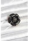 BFS Siyah Gül Model Broş