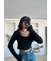 Kare Yaka Uzun Kollu Crop Bluz, Parmak Geçmeli