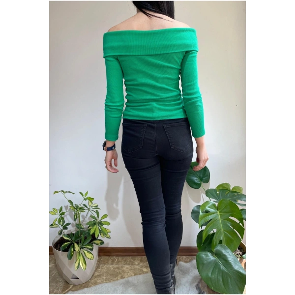 Kadın Kaşkorse Fitilli Madonna Yaka Body