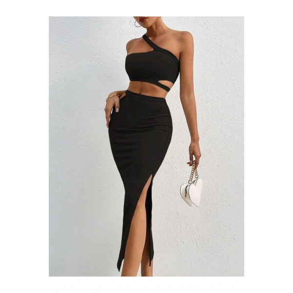 Viskon Kumaş Bel Ve Omuz Dekolteli Yırtmaçlı Elbise