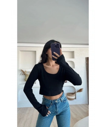 Kare Yaka Uzun Kollu Crop Bluz, Parmak Geçmeli