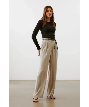 Sıfır Yaka Basic Body