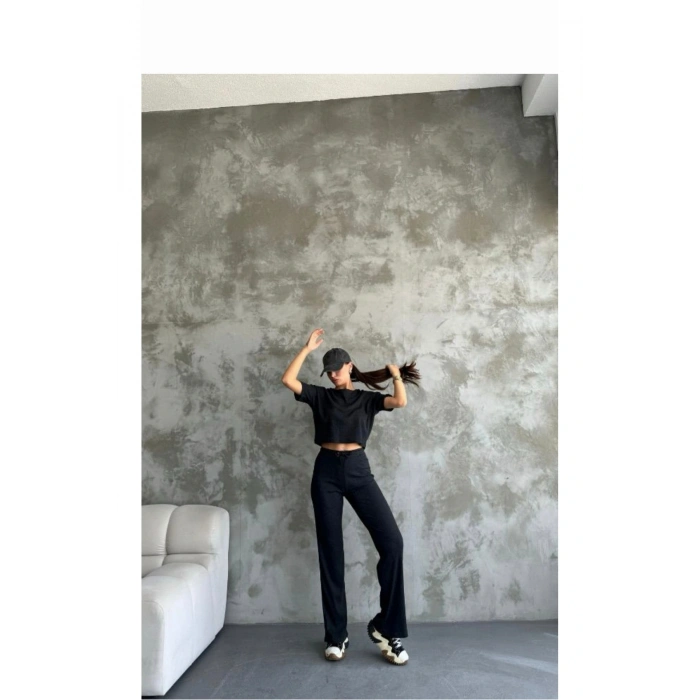 Kadın KIsa Kol Crop Yüksek Bel Bol Paça Kaşkorse Takım