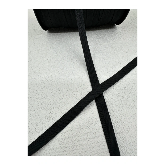 1 cm polyester balıksırtı şerit-5 metre-siyah