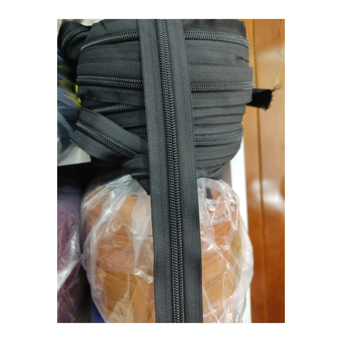 Siyah T5 Şerit Fermuar - Metrelik Fermuar 10 Metre 10 Başlık