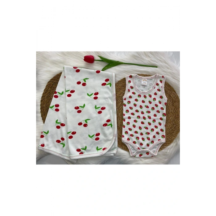 Fitilli Kırmızı Meyve Desenli Body&Zıbın ve Battaniye 2Lİ