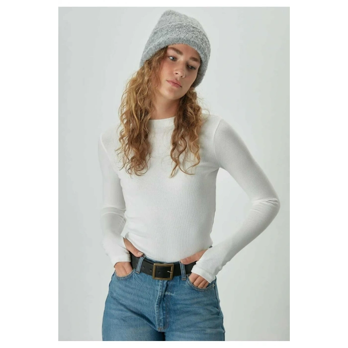 PARMAK GEÇİRMELİ RİBANALI TRİKO BODY