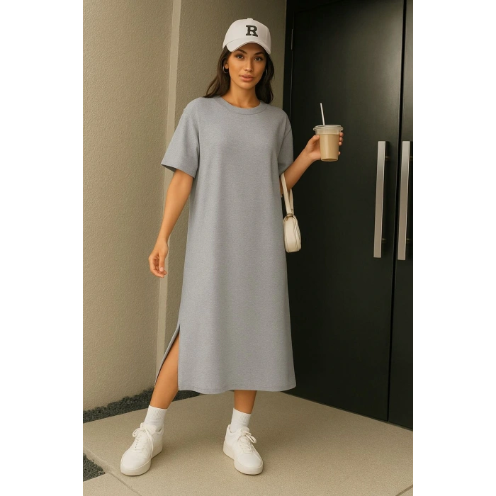 Kadın Süprem Kumaş Uzun Oversize Kalıp Yırtmaçlı Elbise