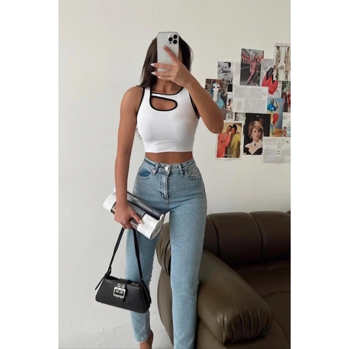 Dekolteli Biyeli Kaşkorse Kadın Crop Bluz