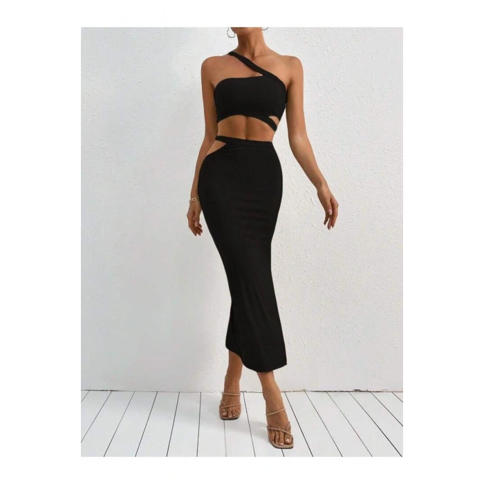 VİSKON KUMAŞ BEL VE OMUZ DEKOLTELİ YIRTMAÇLI ELBİSE